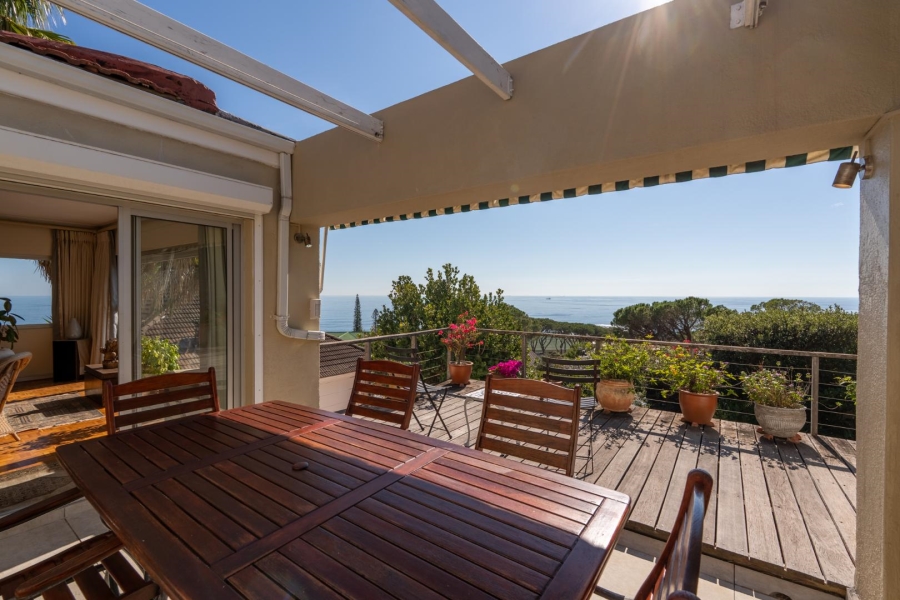 4 Bedroom Property for Sale in Camps Bay Western Cape
